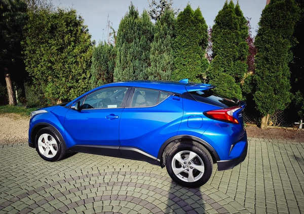 Toyota C-HR cena 69900 przebieg: 140000, rok produkcji 2018 z Myszków małe 121